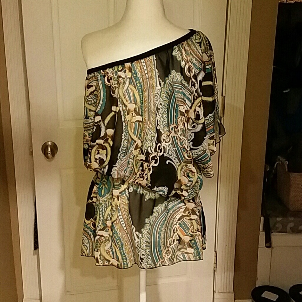 Boutique Cold Shoulder One Shoulder Sheer Top